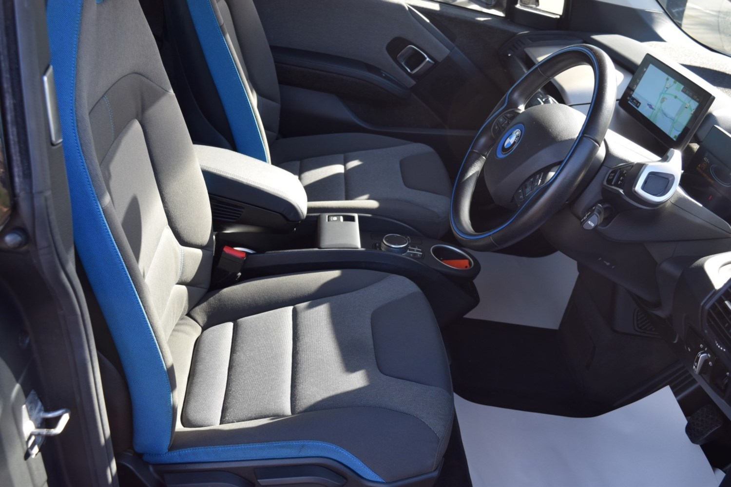 BMW i3 Listing Image