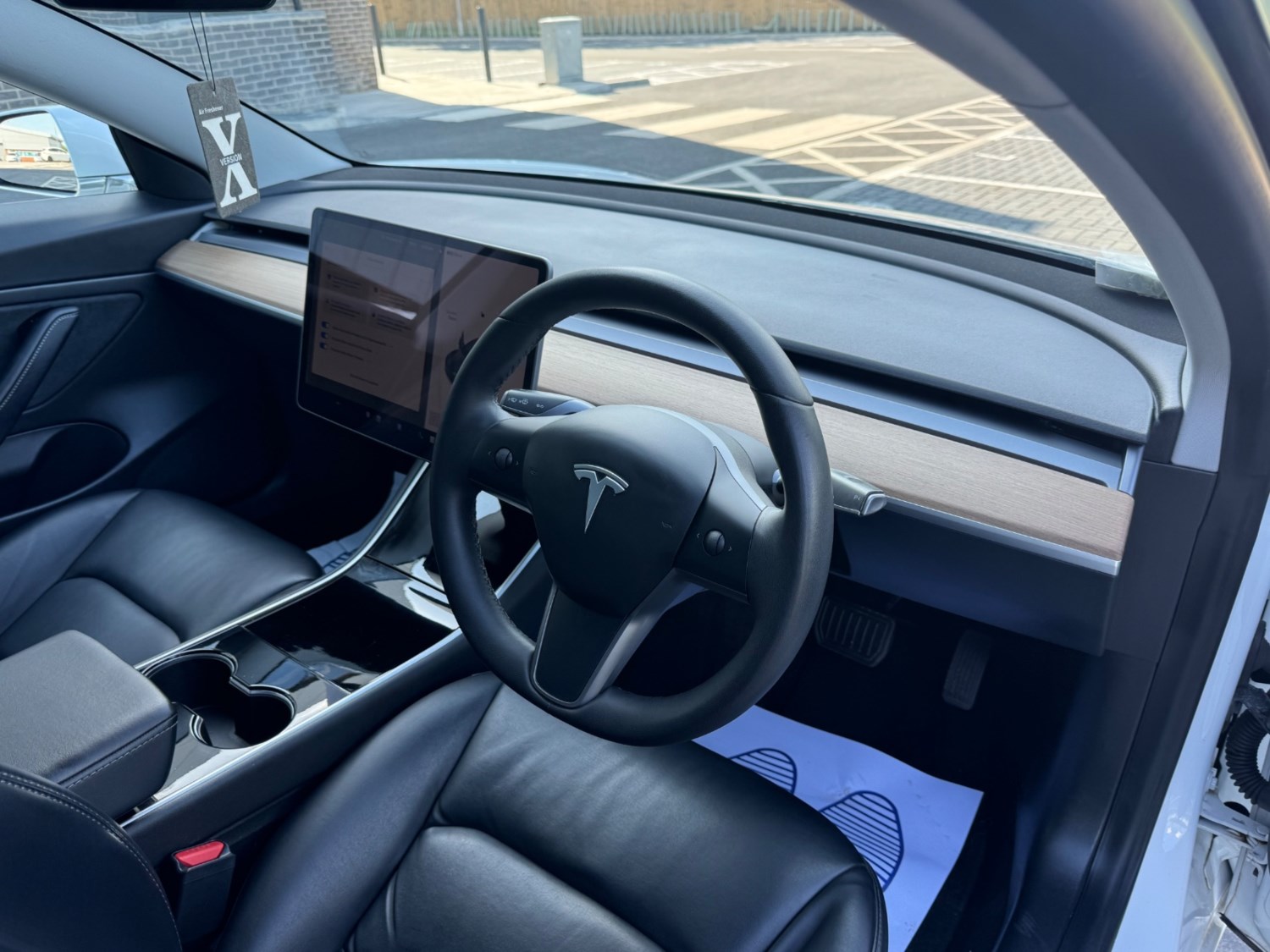 Tesla Model 3 Listing Image