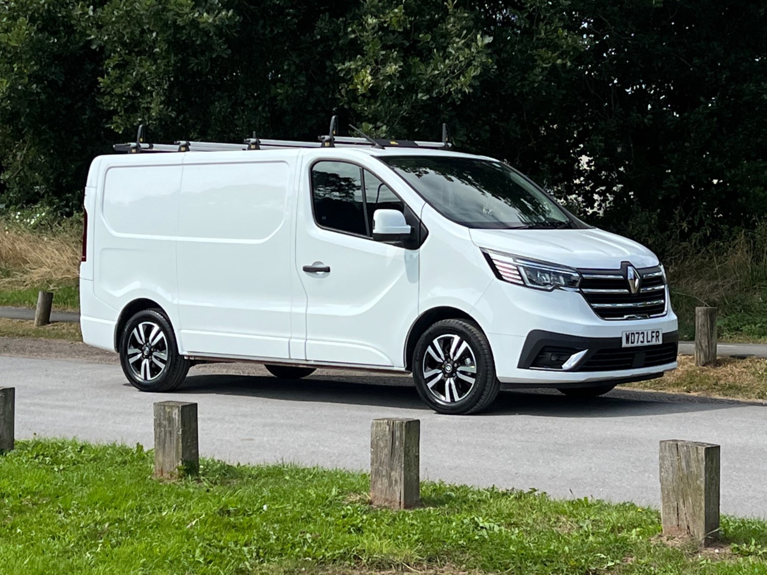 Renault Trafic Listing Image