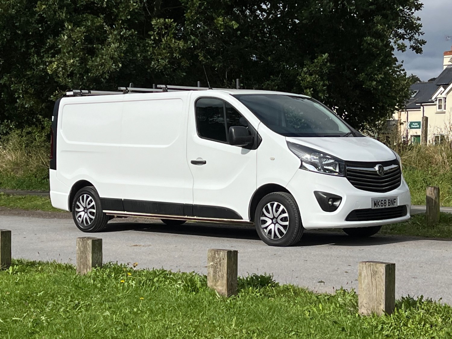 Vauxhall Vivaro Listing Image