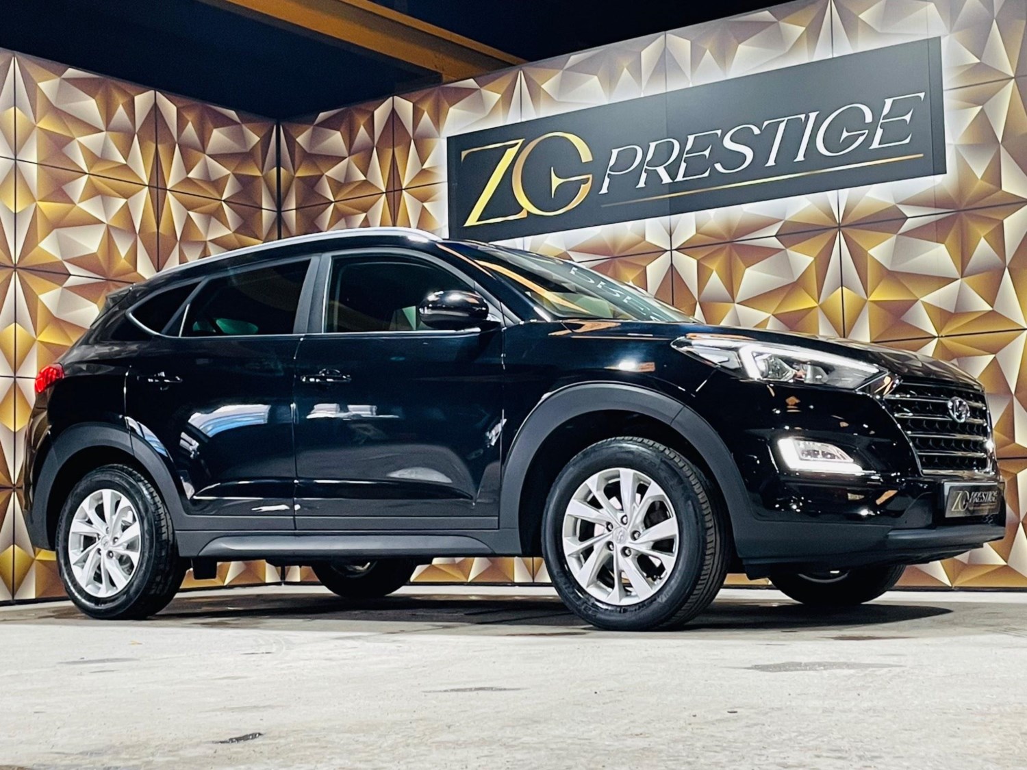 Hyundai TUCSON Listing Image