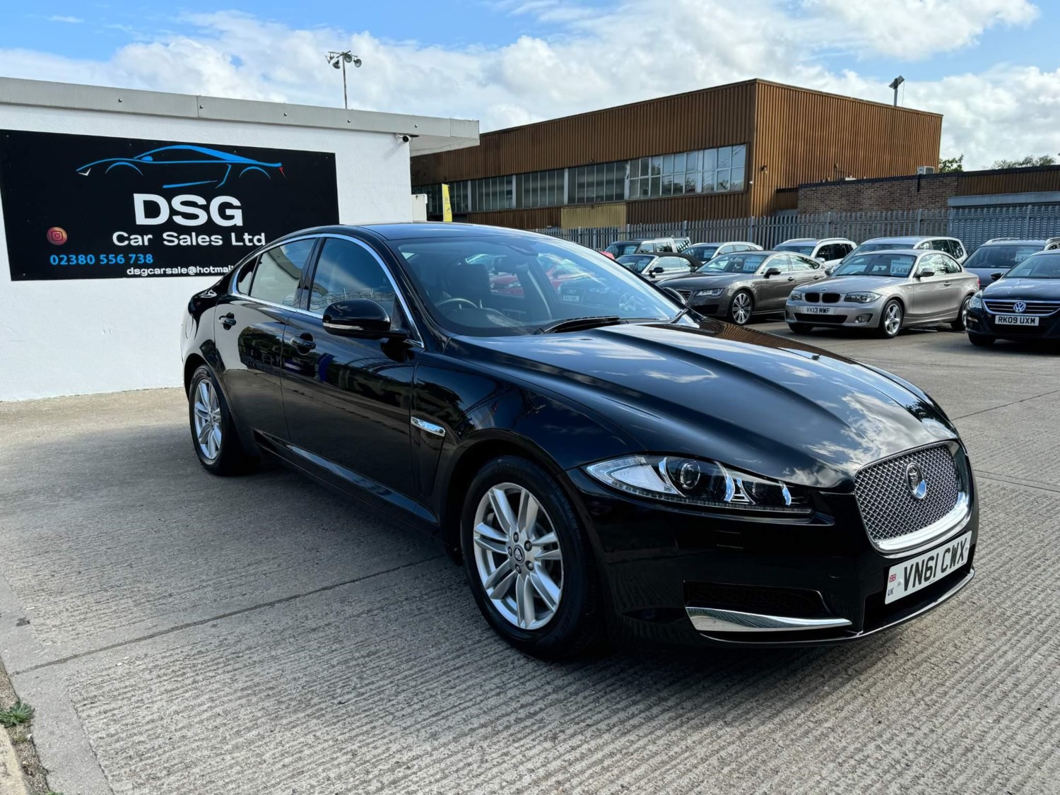 Jaguar XF Listing Image