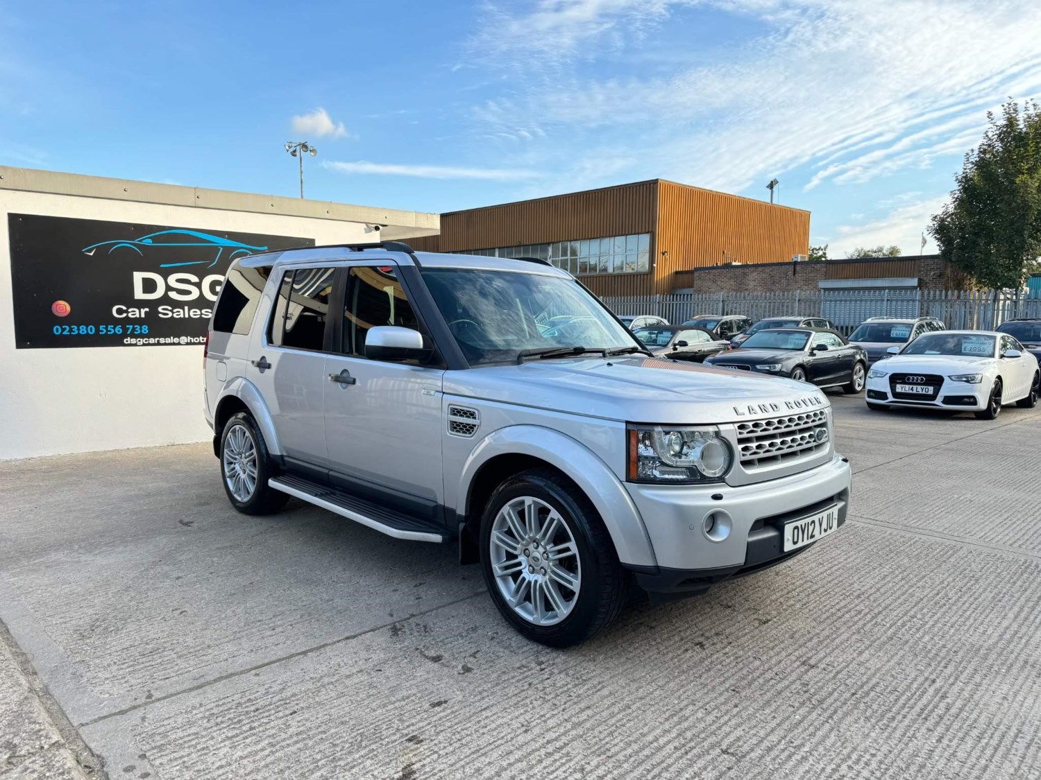 Land Rover Discovery 4 Listing Image