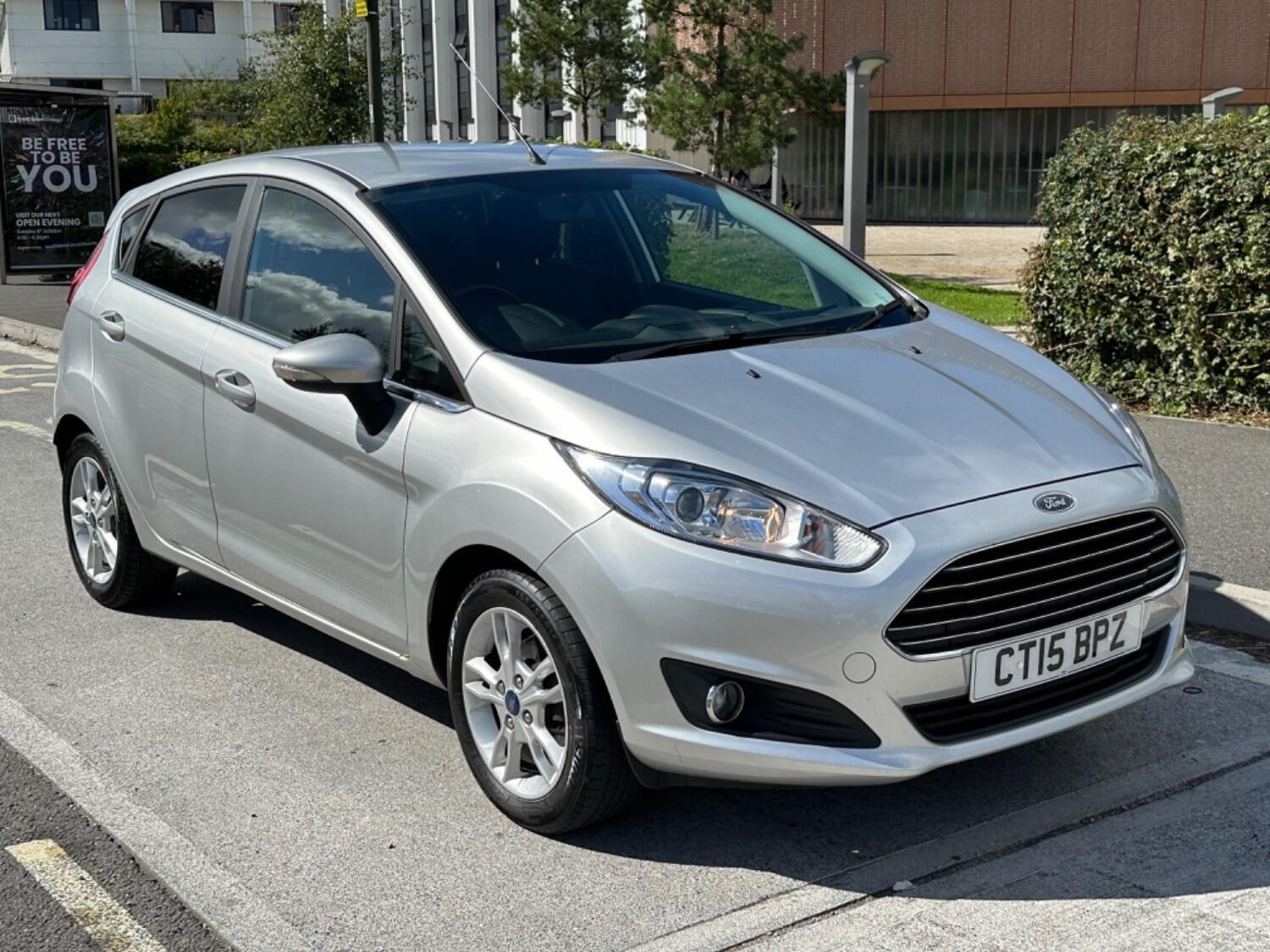 Ford Fiesta Listing Image