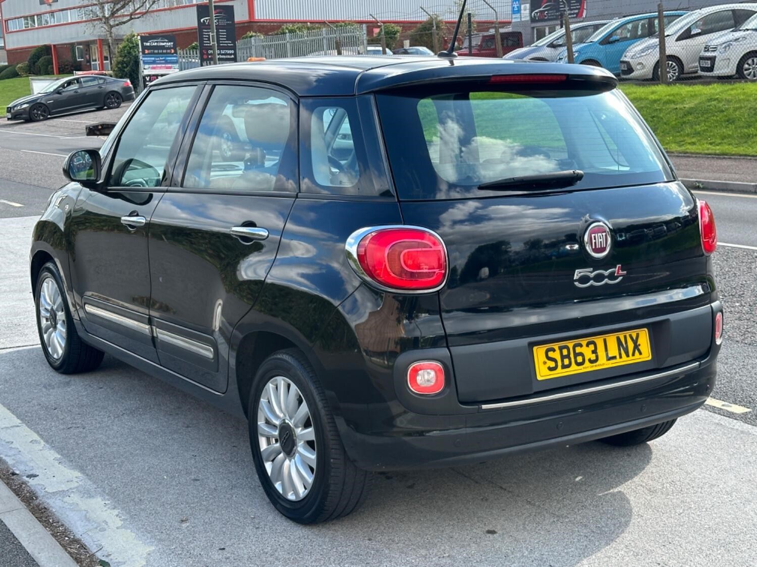 Fiat 500L Listing Image