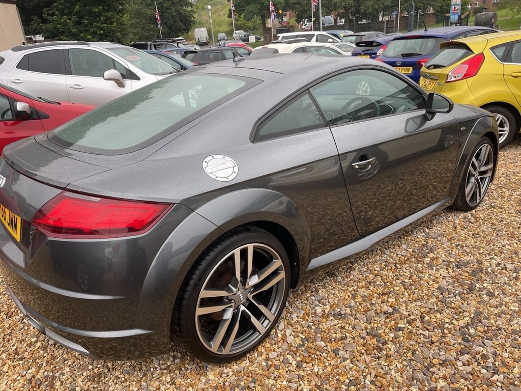 Audi TT Listing Image