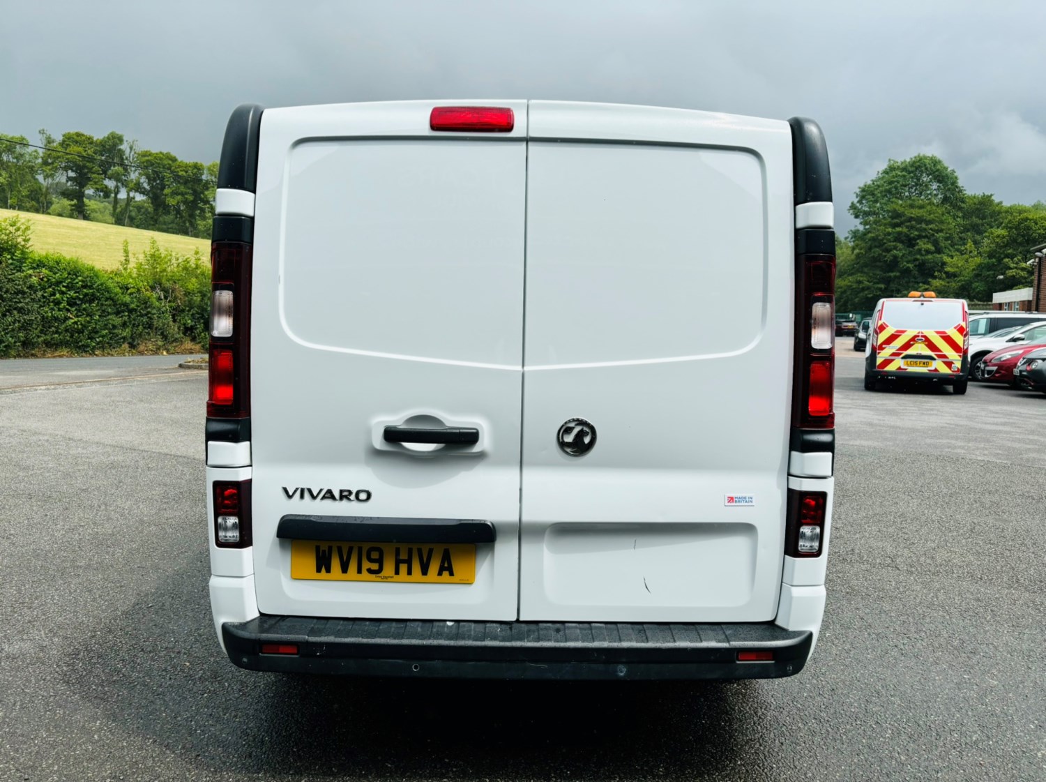 Vauxhall Vivaro Listing Image