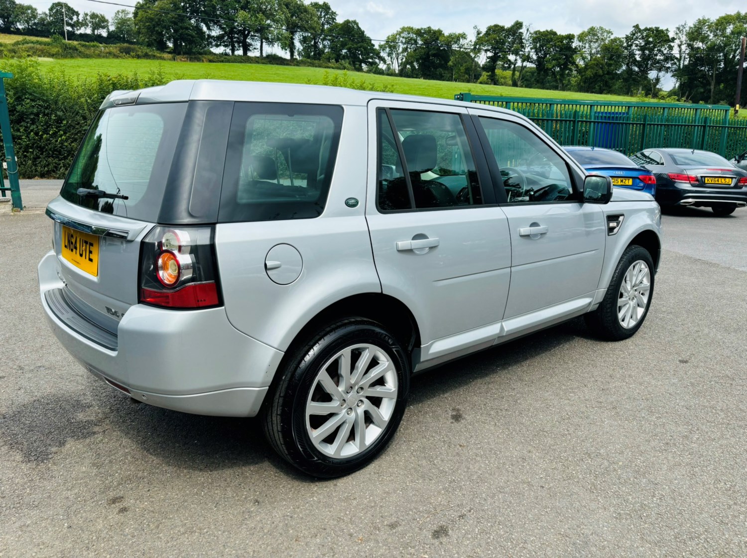 Land Rover Freelander 2 Listing Image