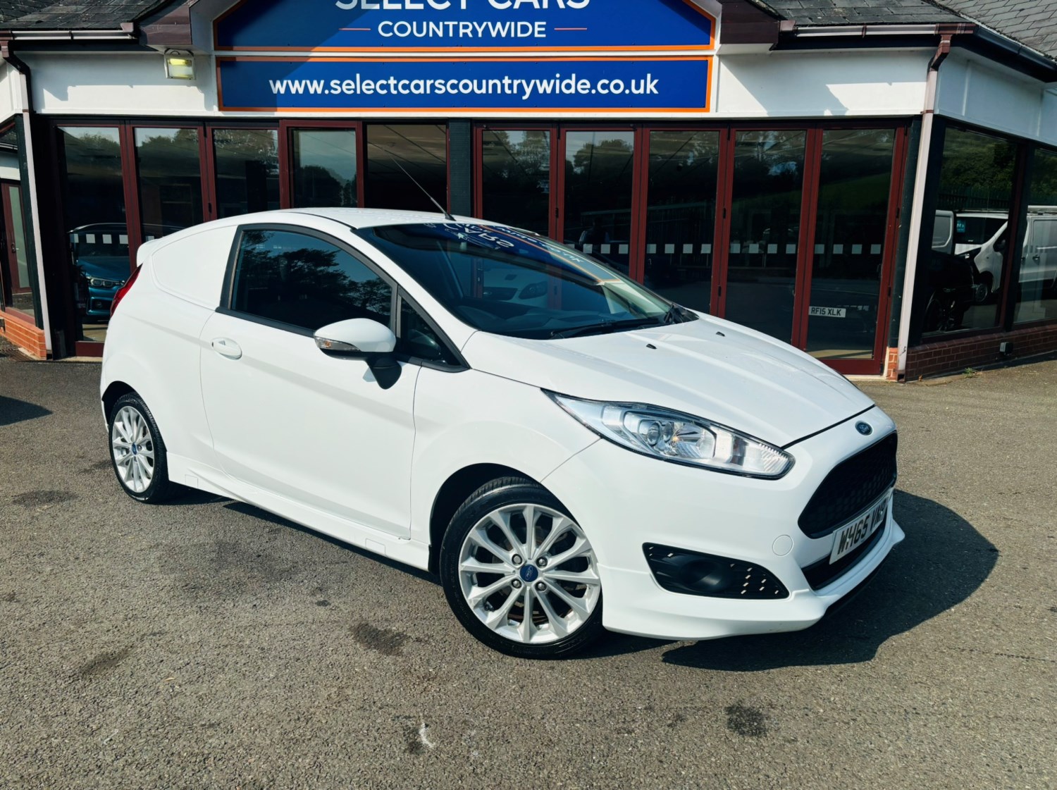 Ford Fiesta Listing Image