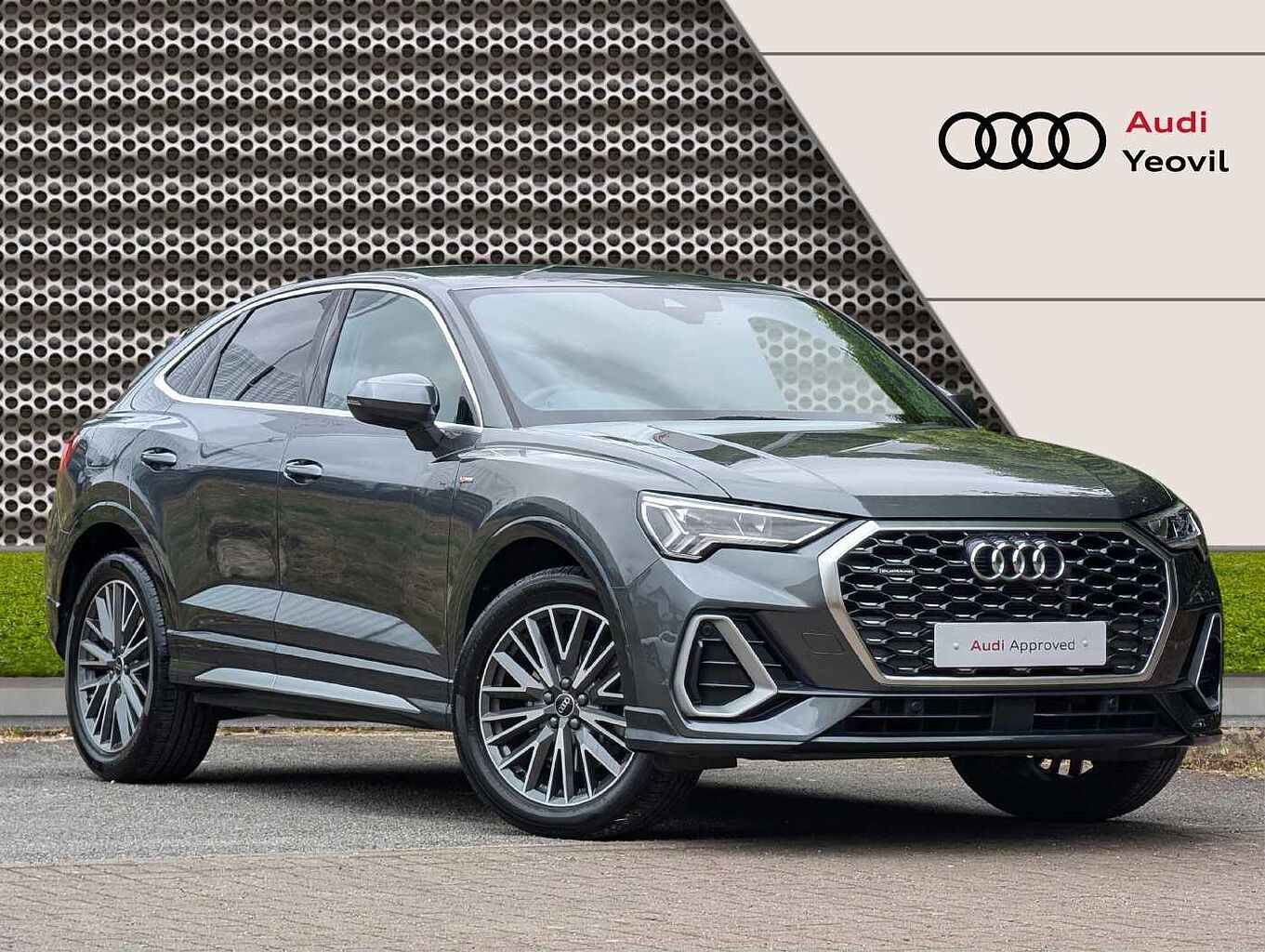 Audi Q3 Listing Image