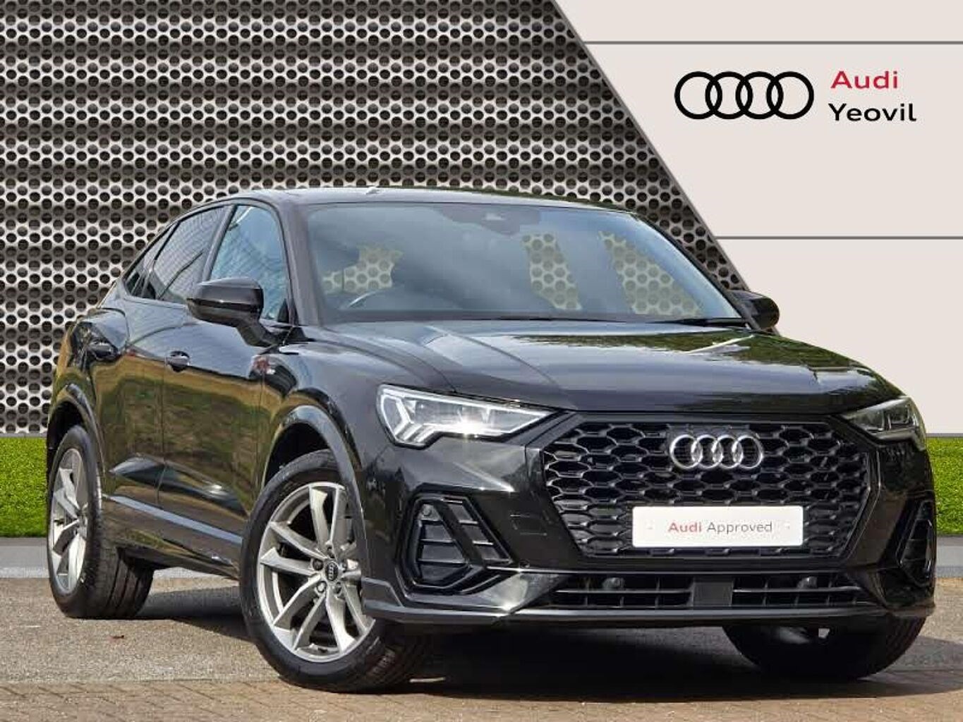 Audi Q3 Listing Image