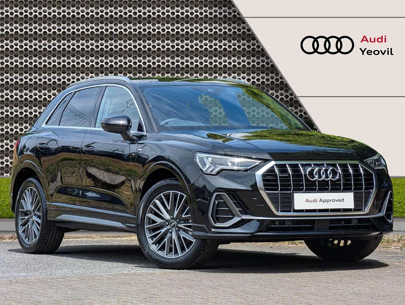 Audi Q3 Listing Image