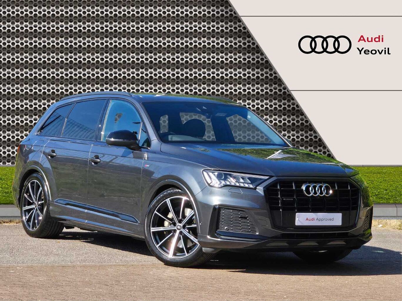 Audi Q7 Listing Image