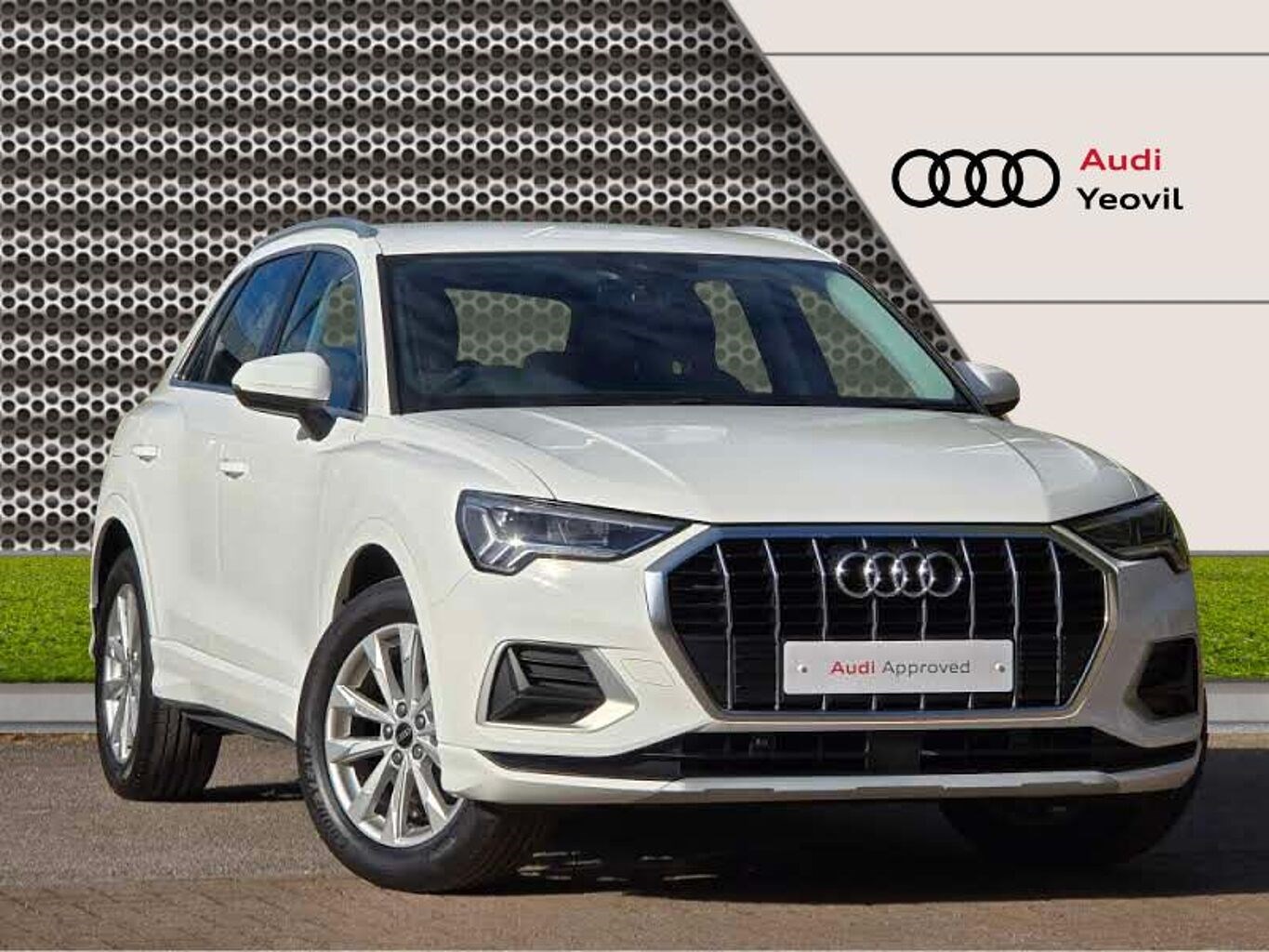 Audi Q3 Listing Image