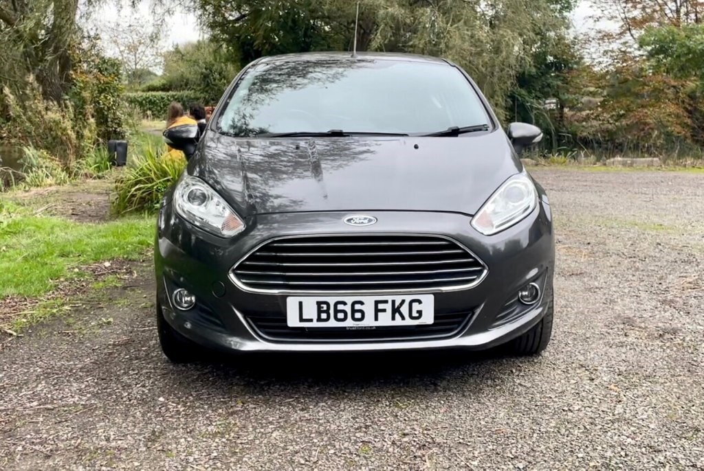 Ford Fiesta Listing Image