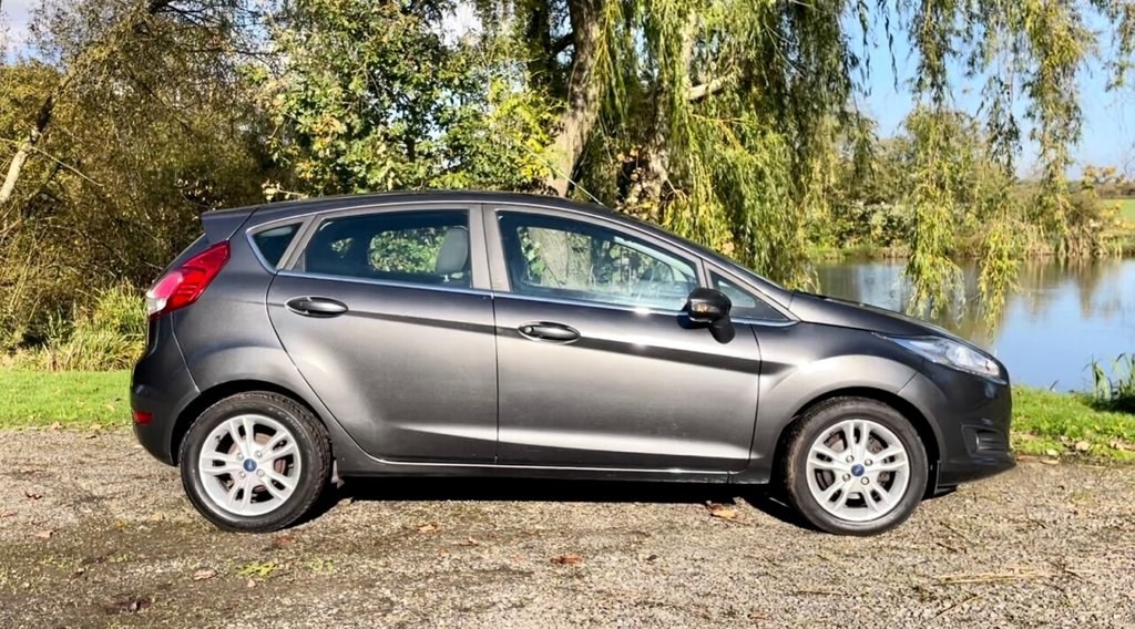 Ford Fiesta Listing Image