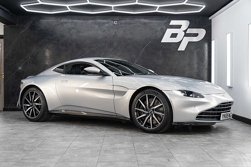 Aston Martin Vantage Listing Image