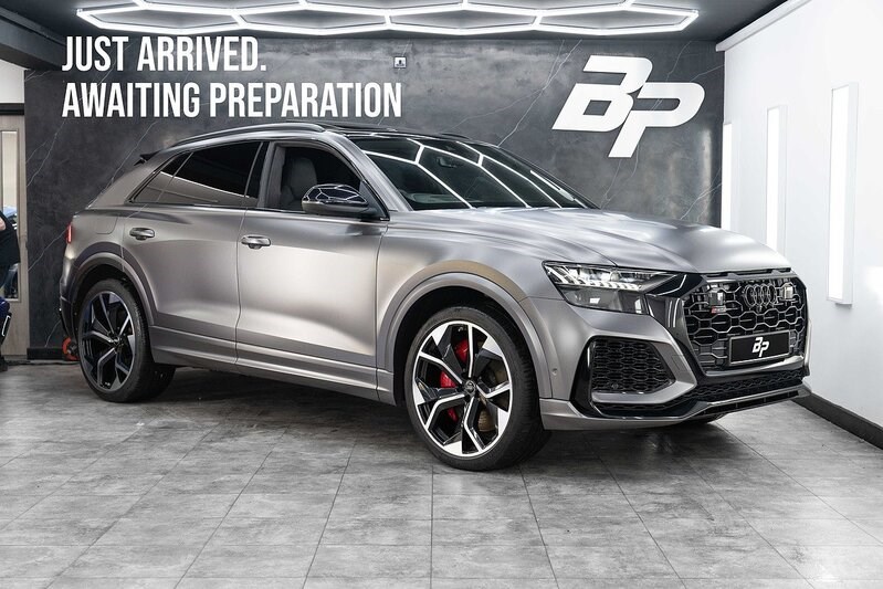 Audi RSQ8 Listing Image