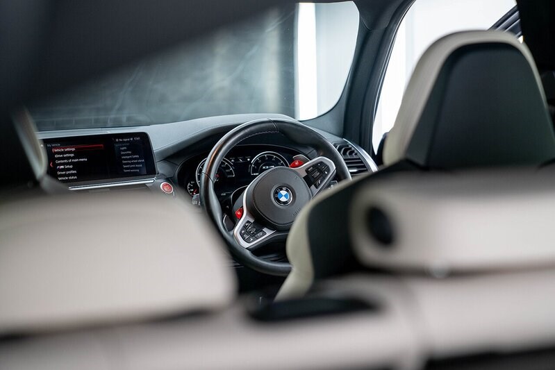 BMW  Listing Image