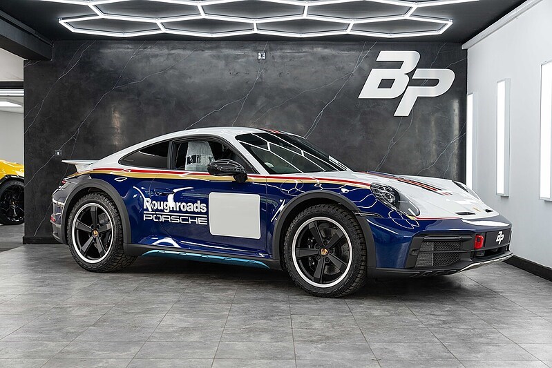 Porsche 911 Listing Image