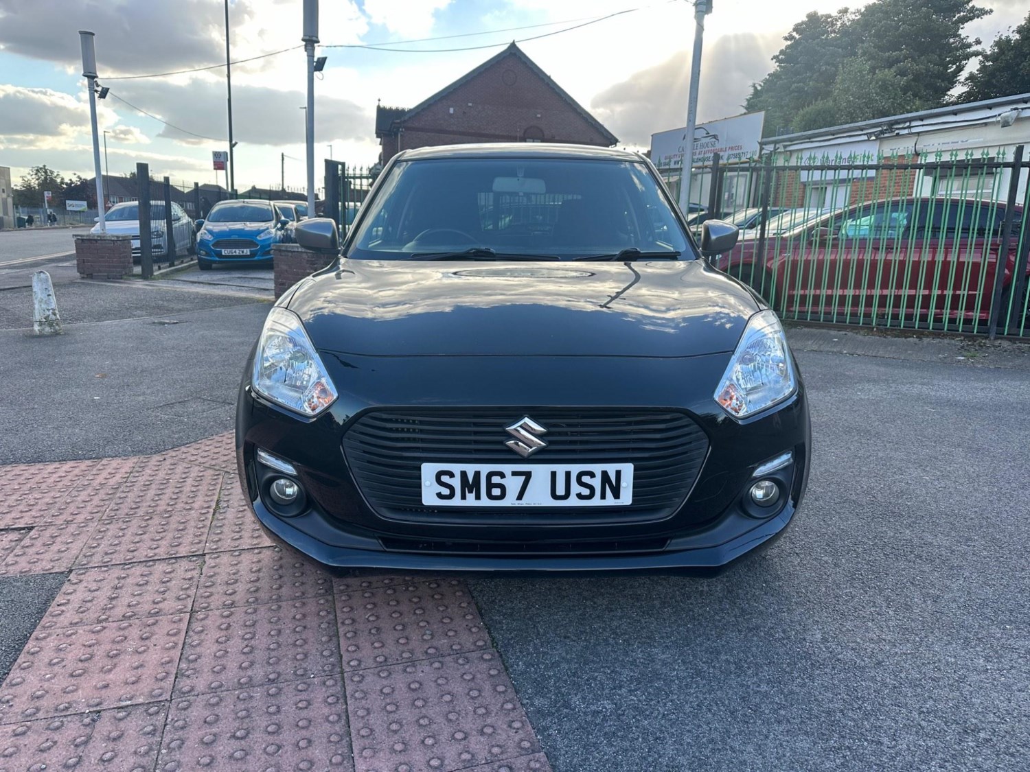 Suzuki Swift Listing Image