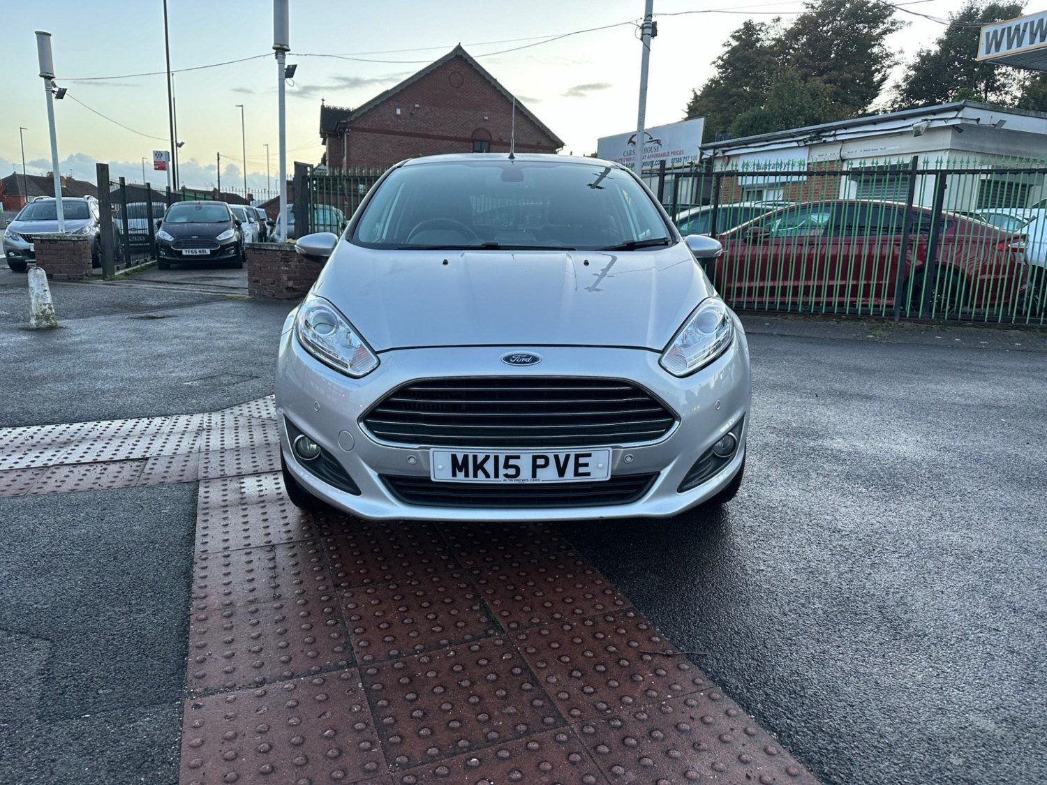 Ford Fiesta Listing Image