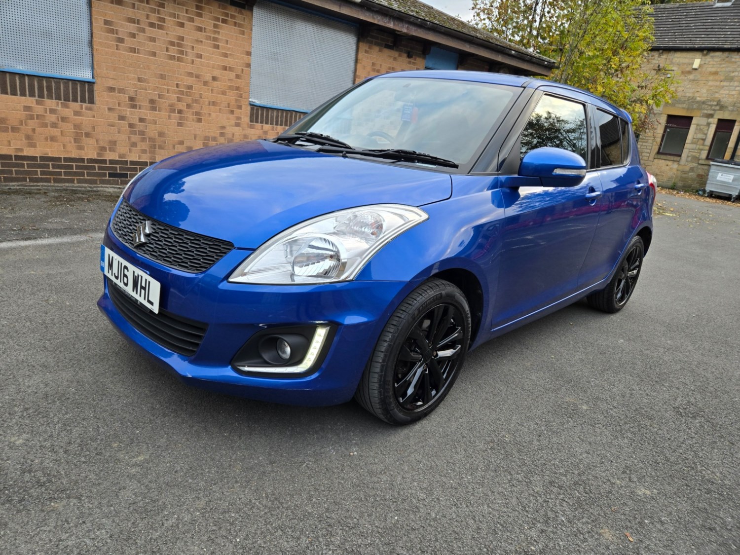 Suzuki Swift Listing Image