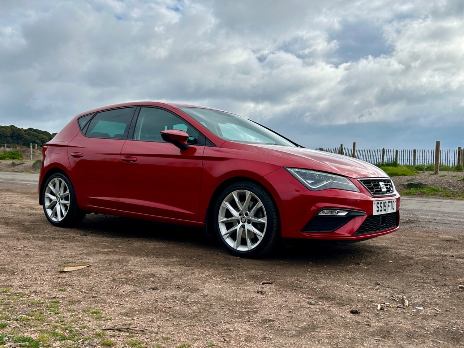 SEAT Leon Listing Image