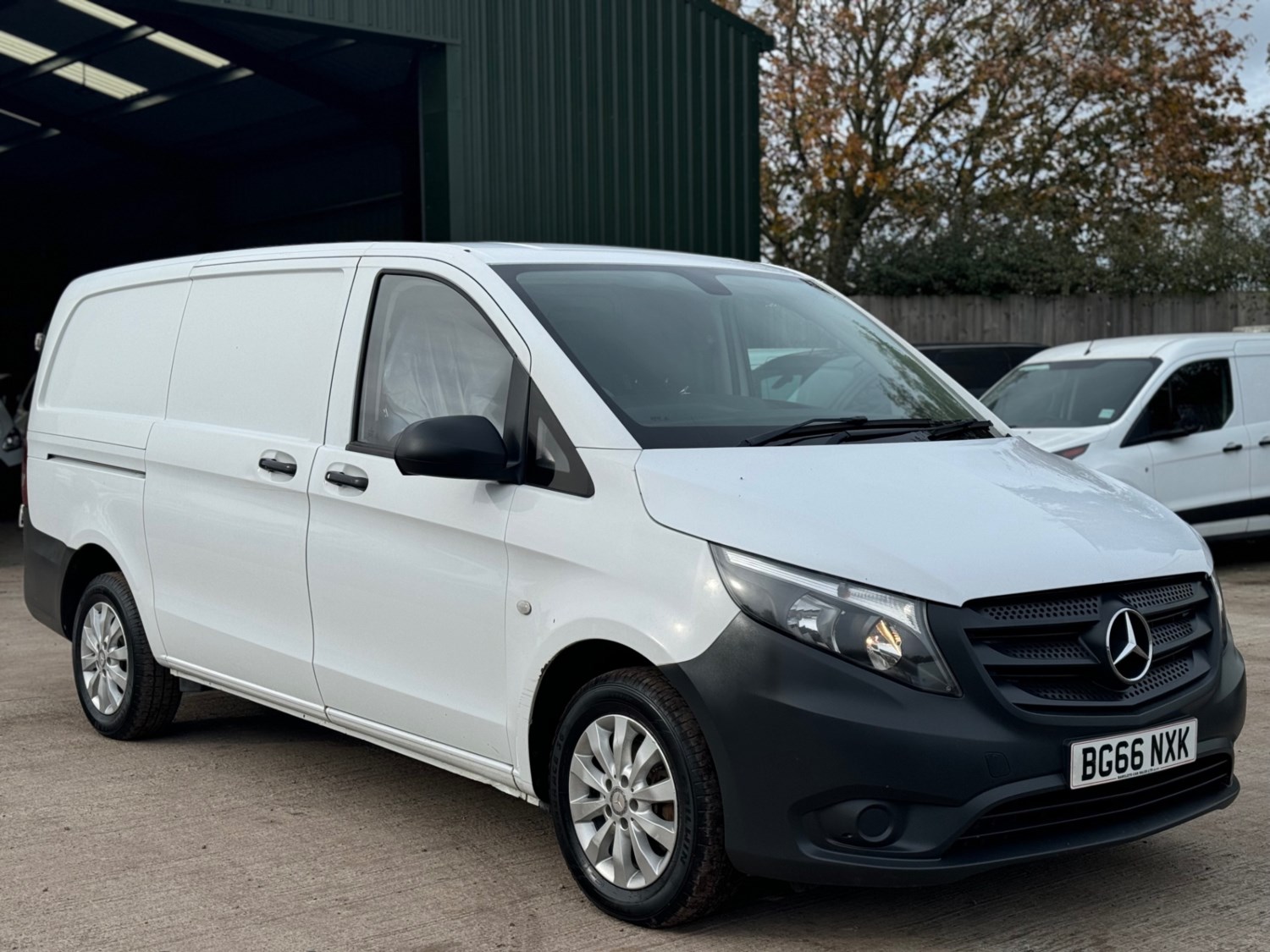 Mercedes-Benz Vito Listing Image