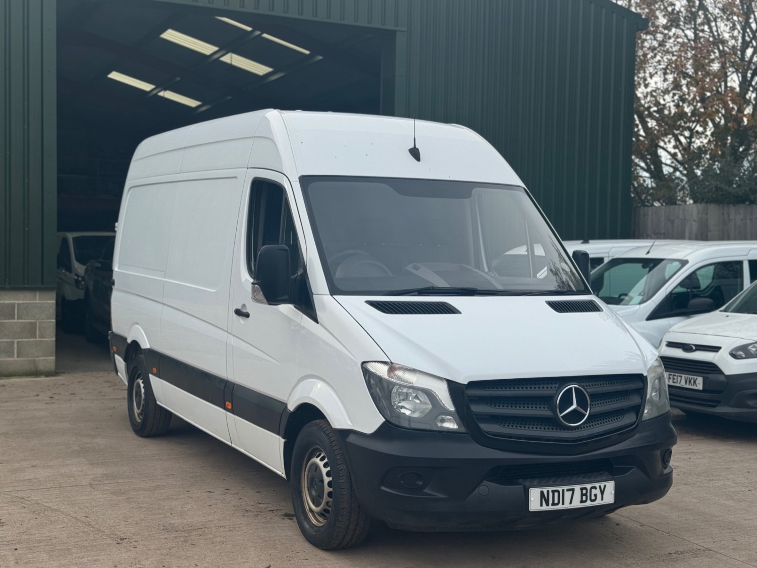 Mercedes-Benz Sprinter Listing Image