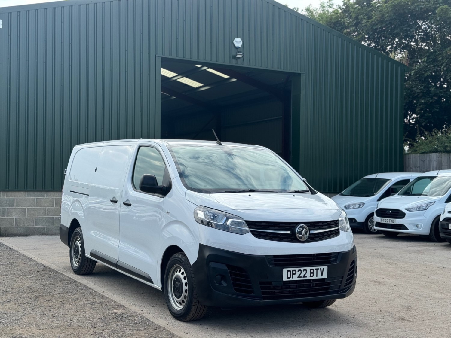 Vauxhall Vivaro Listing Image