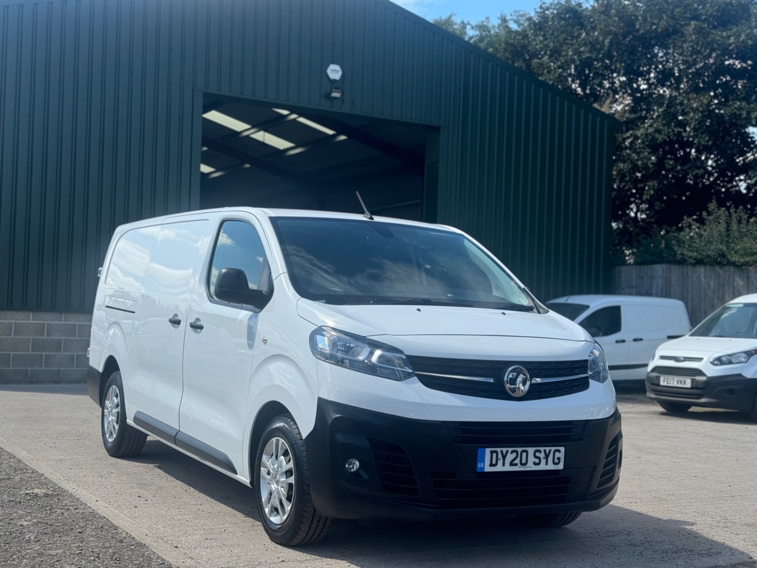 Vauxhall Vivaro Listing Image