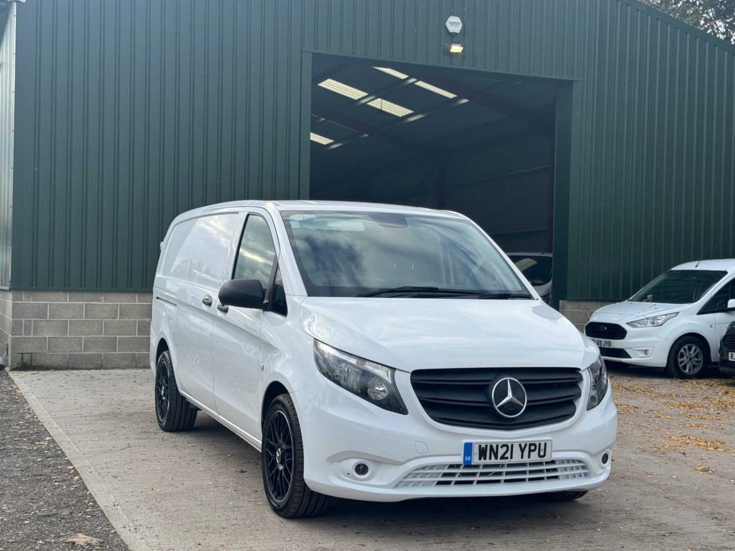 Mercedes-Benz Vito Listing Image