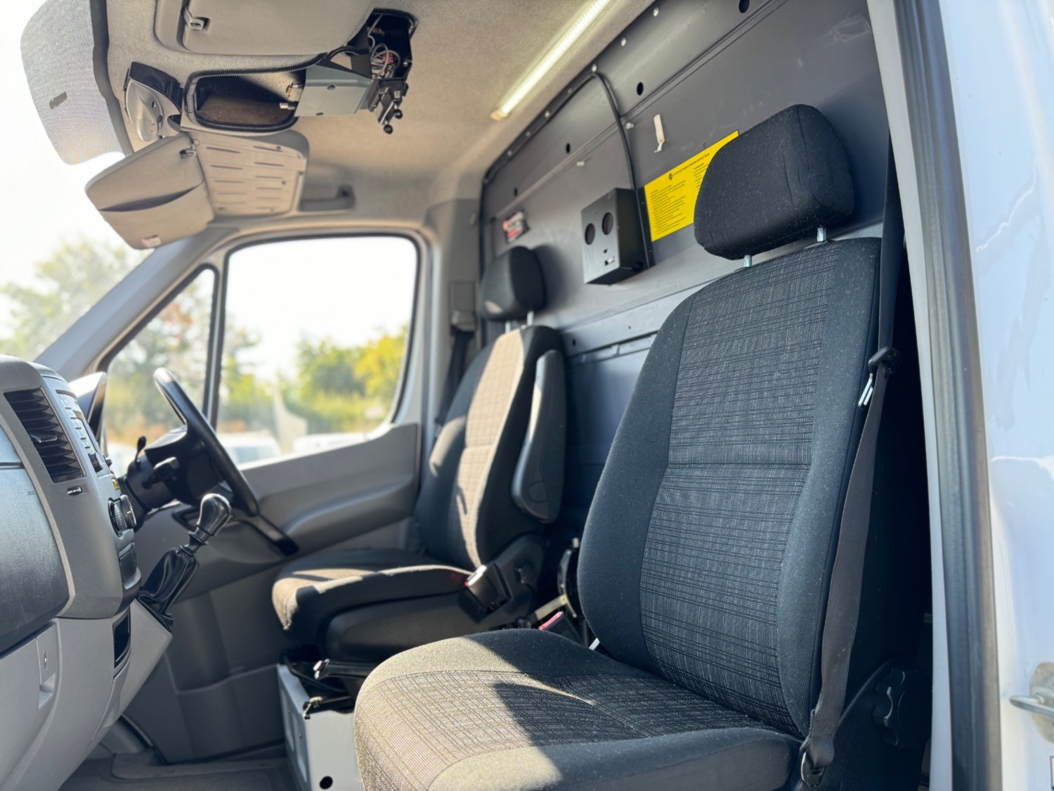 Mercedes-Benz Sprinter Listing Image