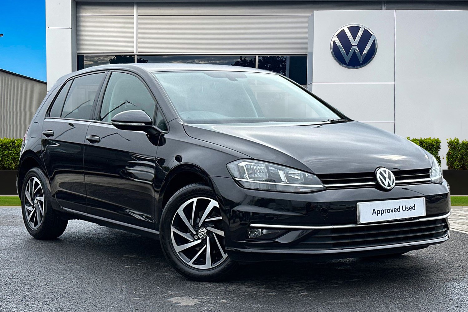 Volkswagen Golf Listing Image