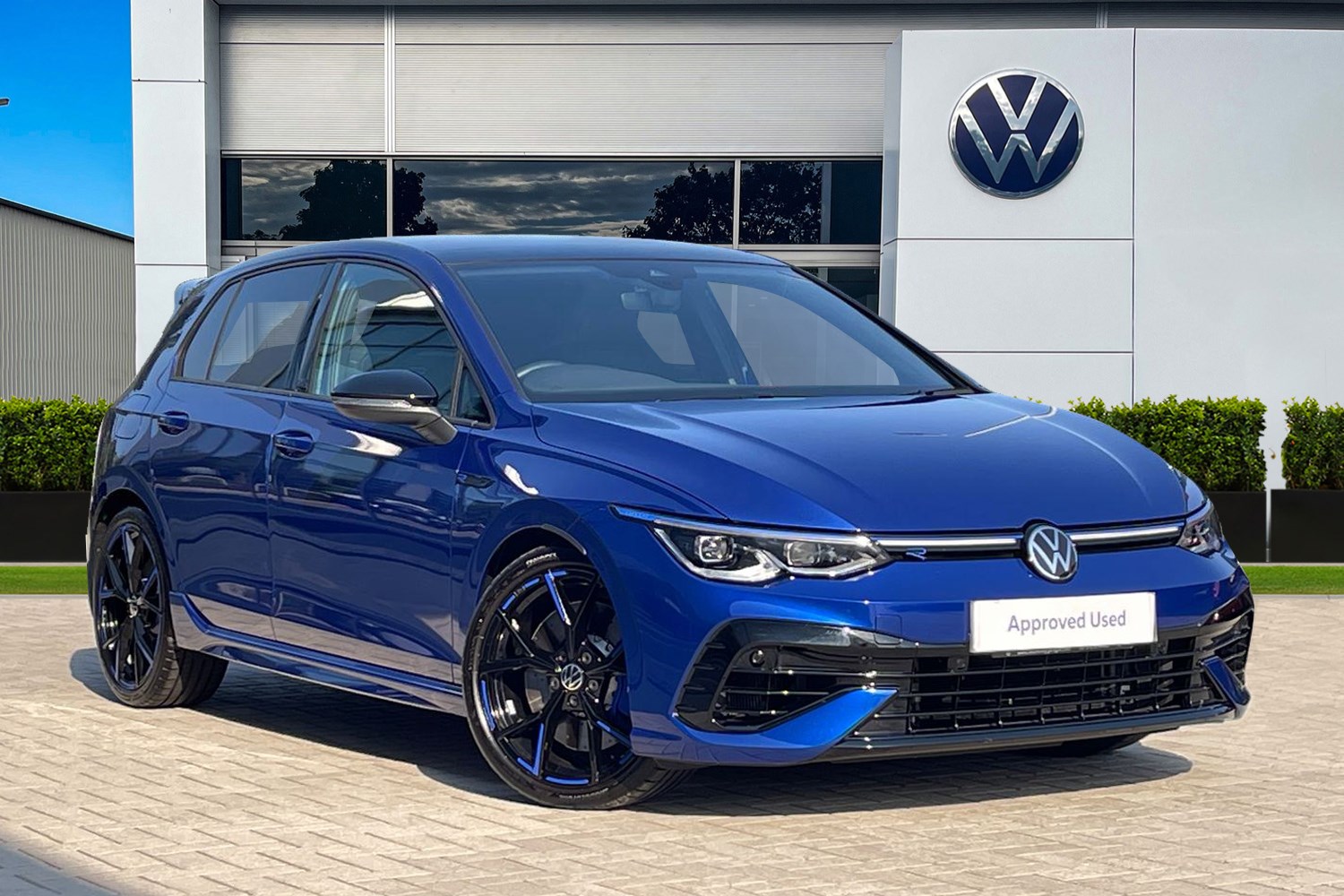 Volkswagen Golf Listing Image