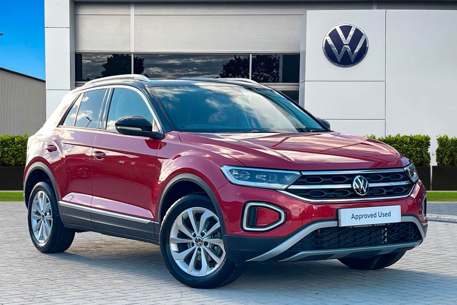 Volkswagen T-Roc Listing Image