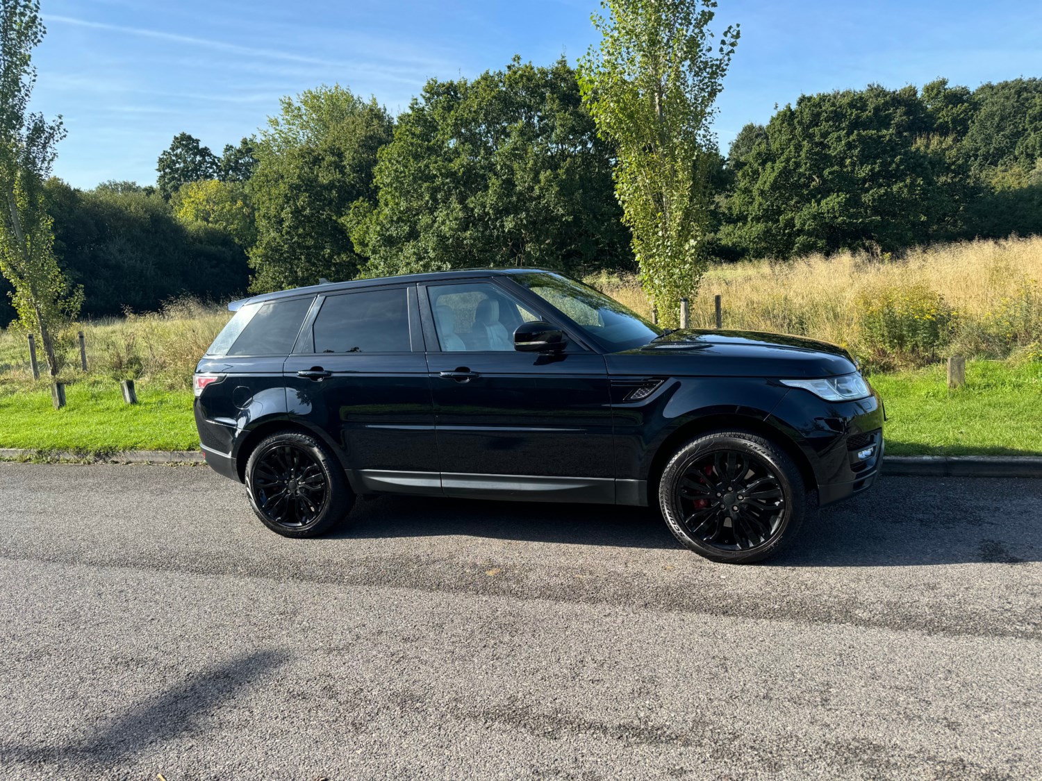 Land Rover Range Rover Sport Listing Image