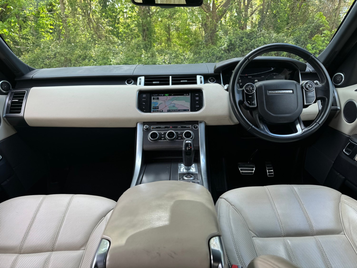 Land Rover Range Rover Sport Listing Image