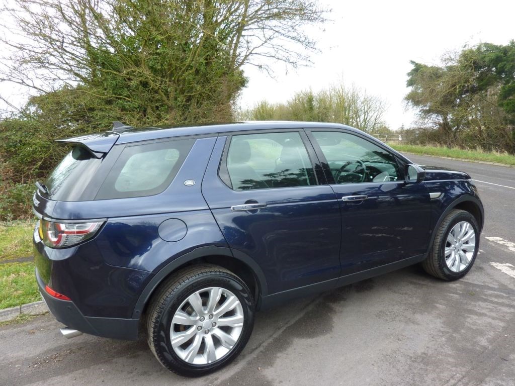 Land Rover Discovery Sport Listing Image