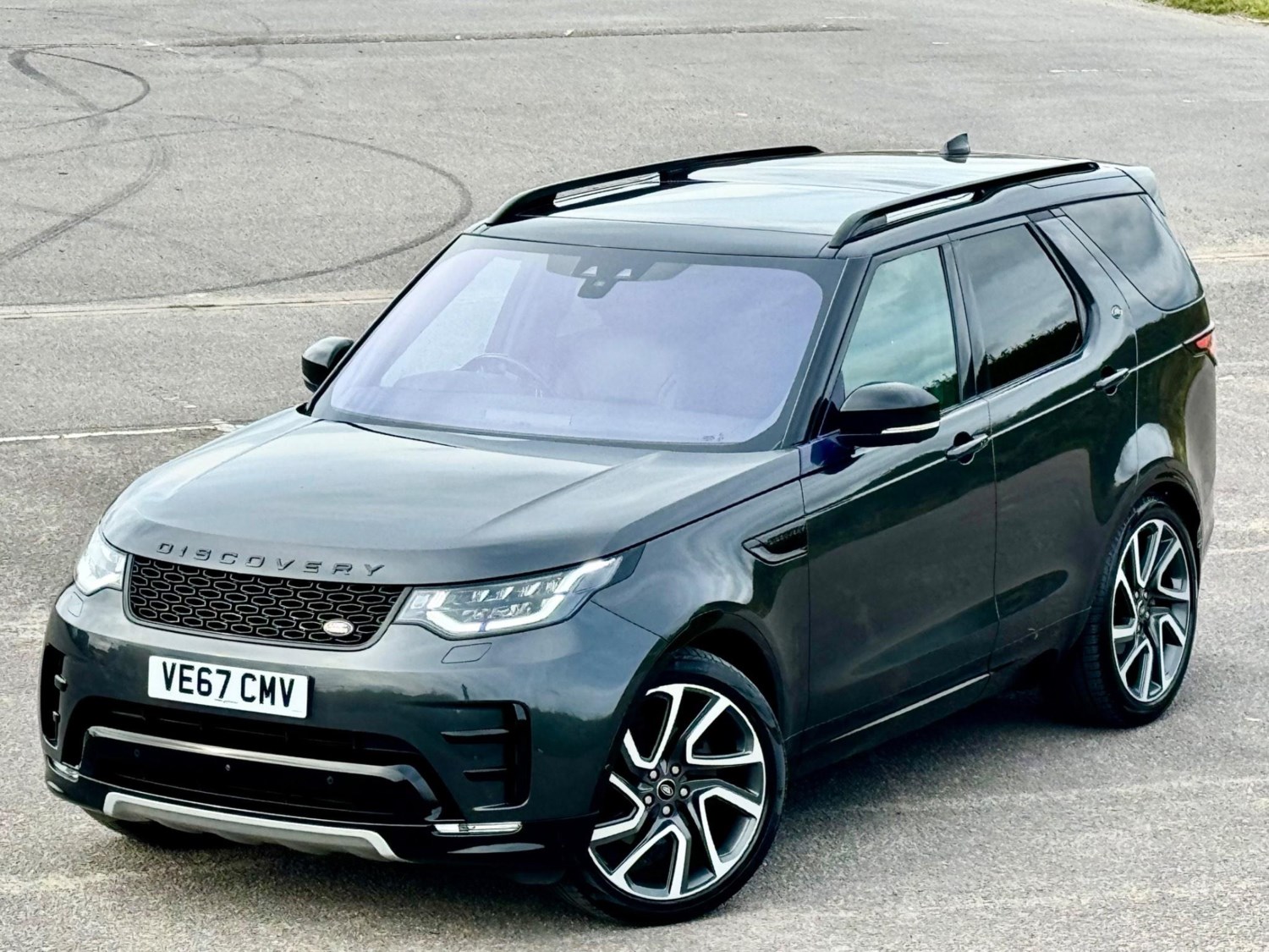 Land Rover Discovery Listing Image