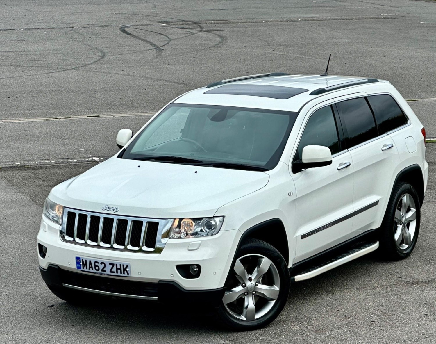 Jeep Grand Cherokee Listing Image