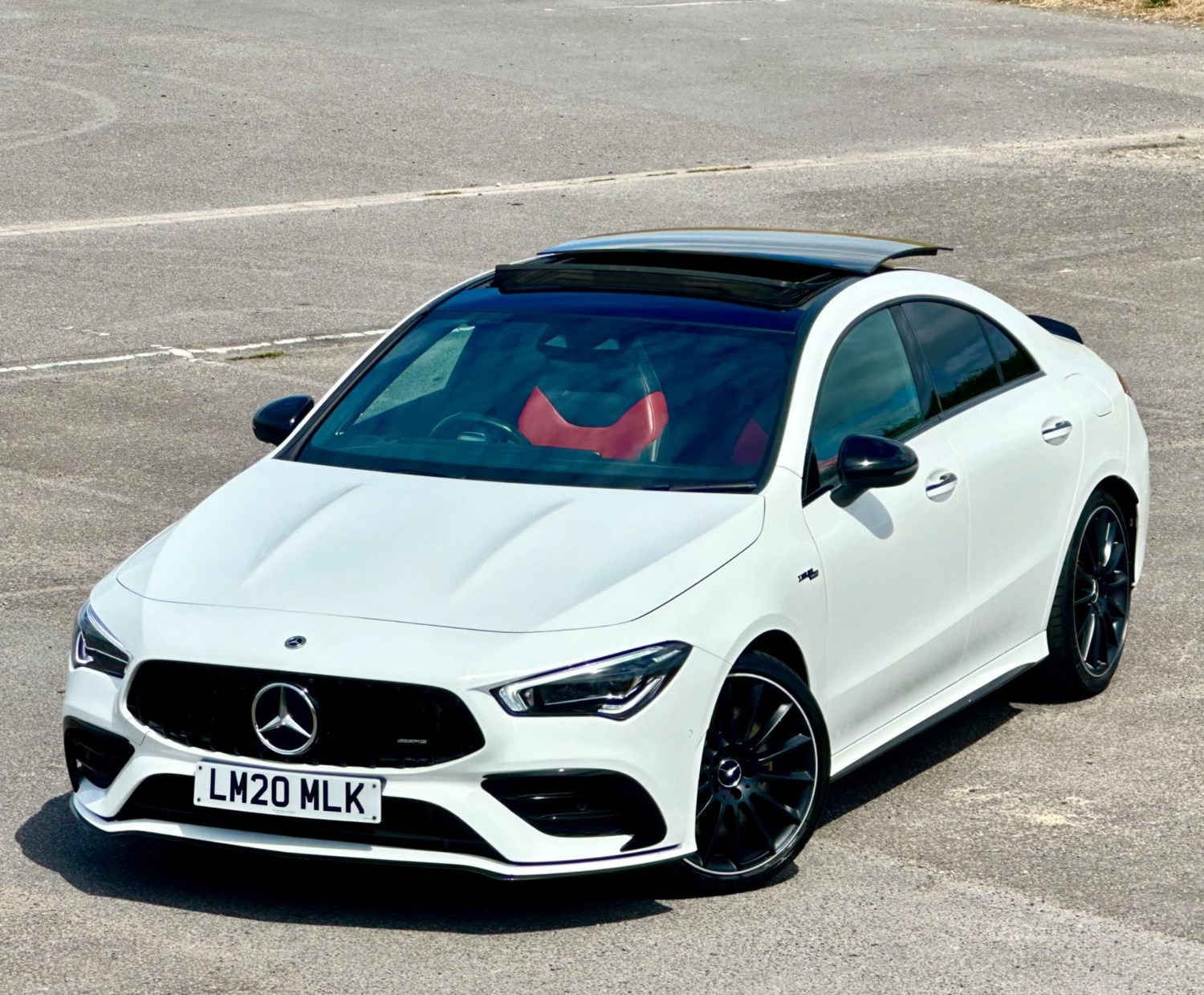 Mercedes-Benz CLA Listing Image