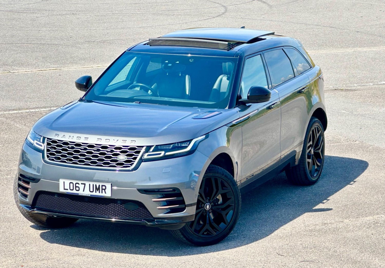 Land Rover Range Rover Velar Listing Image