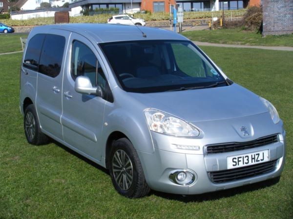 2013 (13) Peugeot Partner Tepee 1.6 e-HDi 92 S 5dr AUTOMATIC BRAND NEW CAMPER VAN CONVERSION For Sale In Broadstairs, Kent