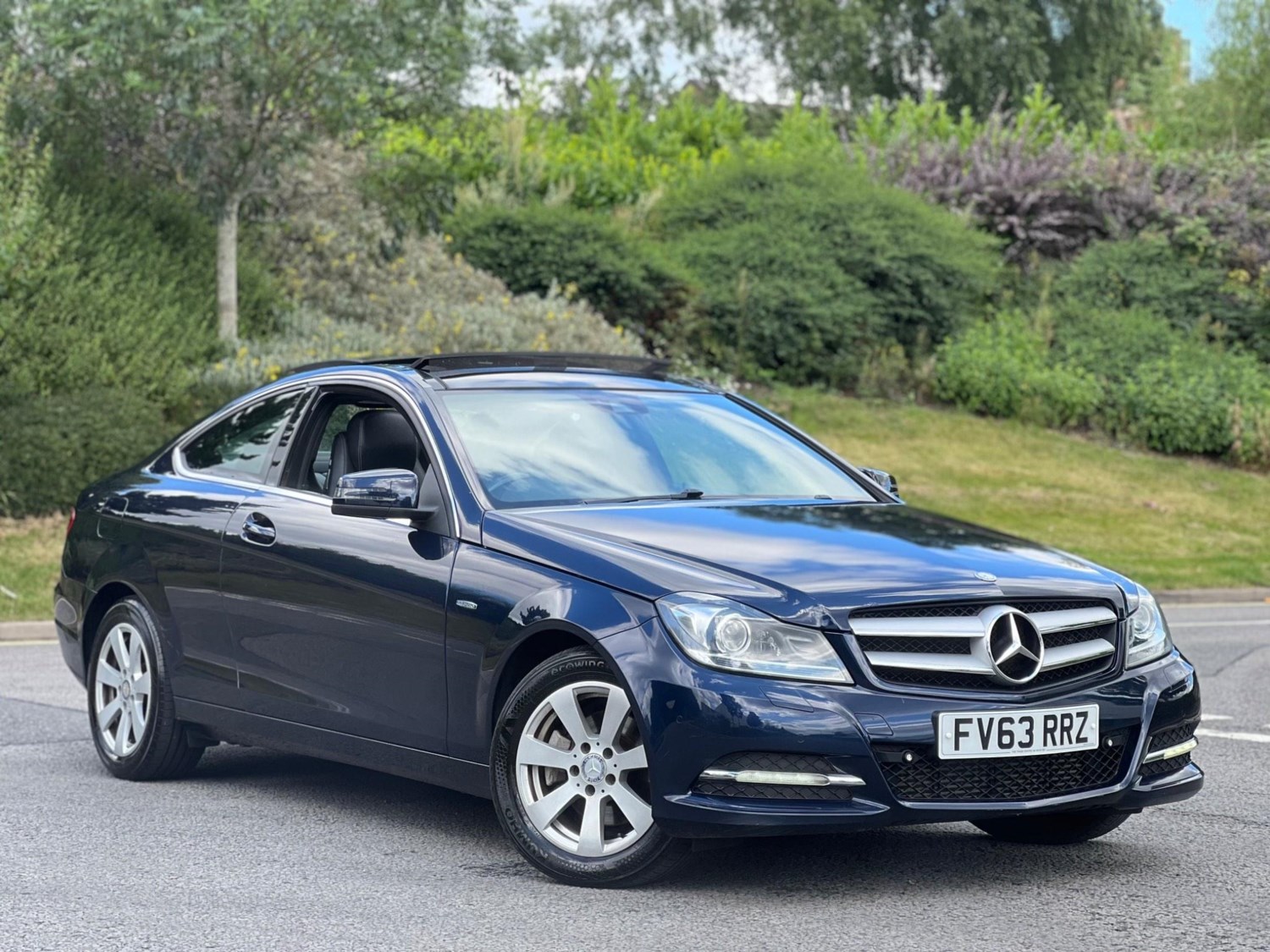 Mercedes-Benz C-Class Listing Image