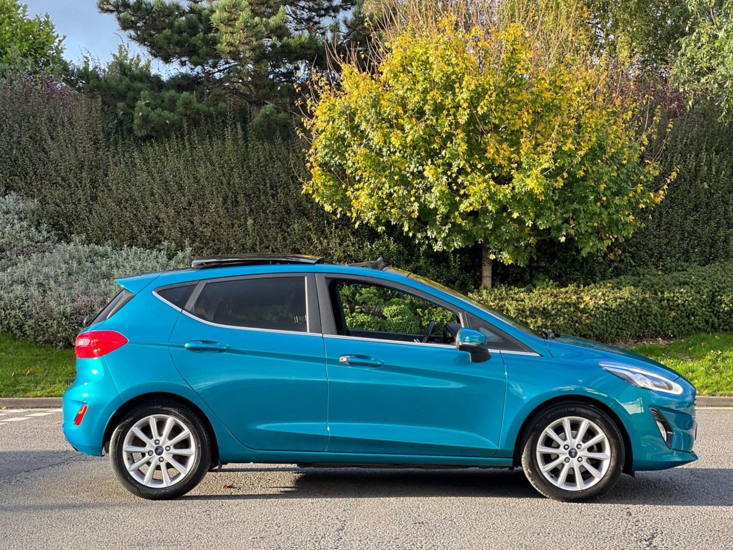 Ford Fiesta Listing Image