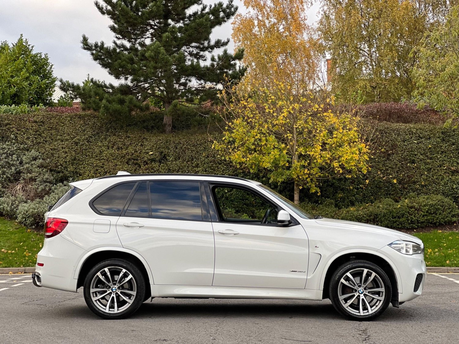 BMW X5 Listing Image