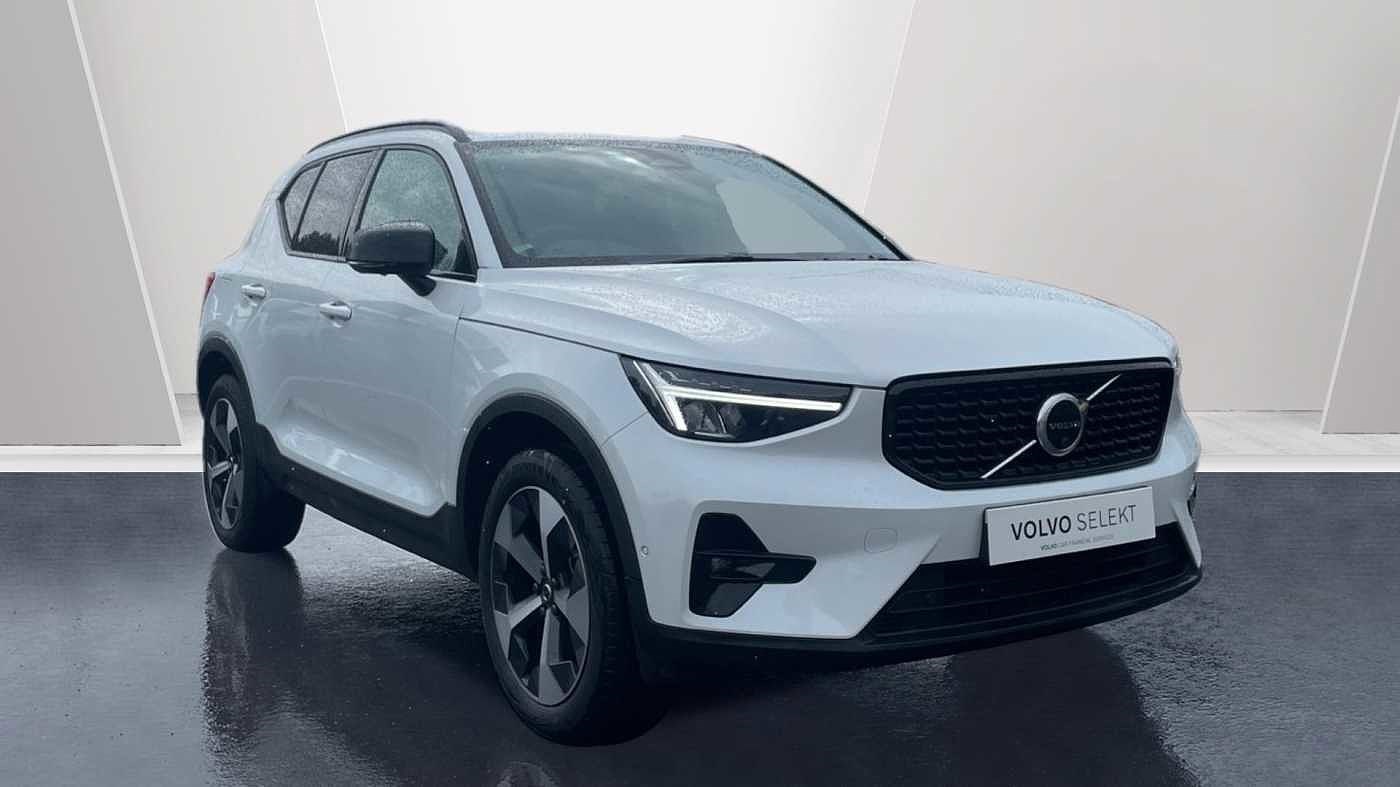 Volvo XC40 Listing Image