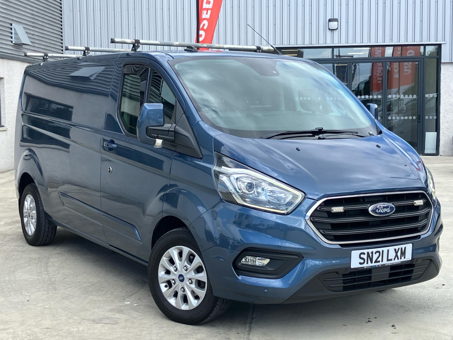 Ford Transit Custom Listing Image